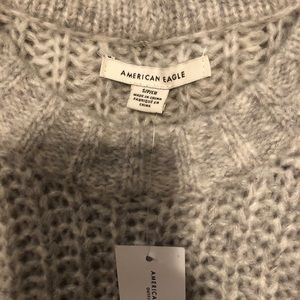 American Eagle sweater